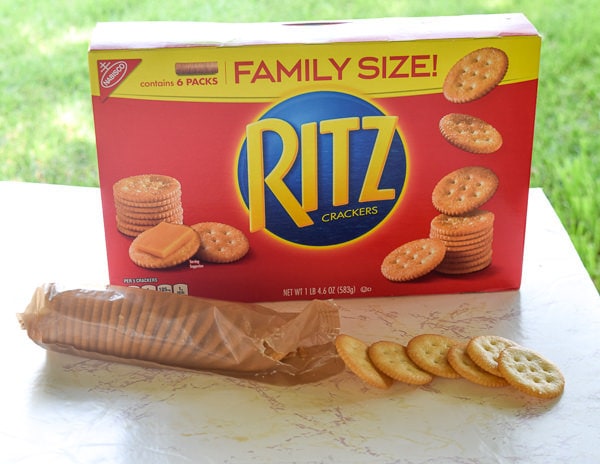 How Many Ritz Crackers Are in a Cup