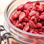 How do you store dried goji berries